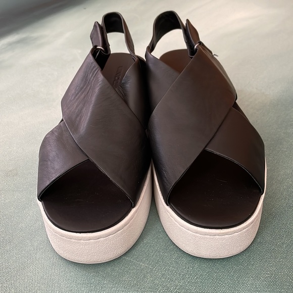 Vince Weslan Criss Cross Leather Sandal Platform - Picture 7 of 14